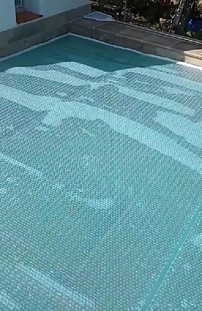SOLGUARD-COBERTOR-VERANO-PISCINA
