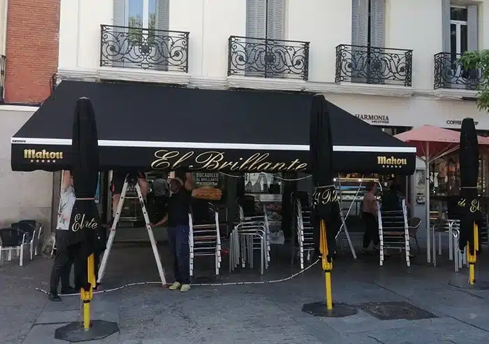 Toldo para terraza de restaurante