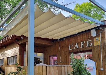 pergola bar restaurante