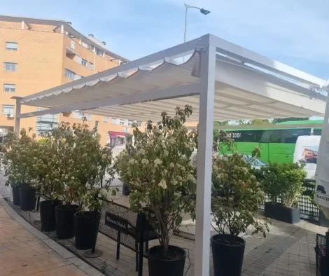 toldo palillero blanco en madrid